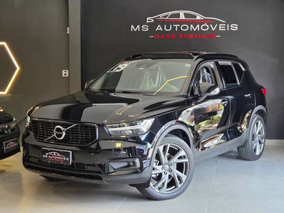 VOLVO XC40 2.0 T5 GASOLINA R-DESIGN AWD GEARTRONIC VOLVO XC40 2.0 T5 GASOLINA R-DESIGN AWD GEARTRONIC